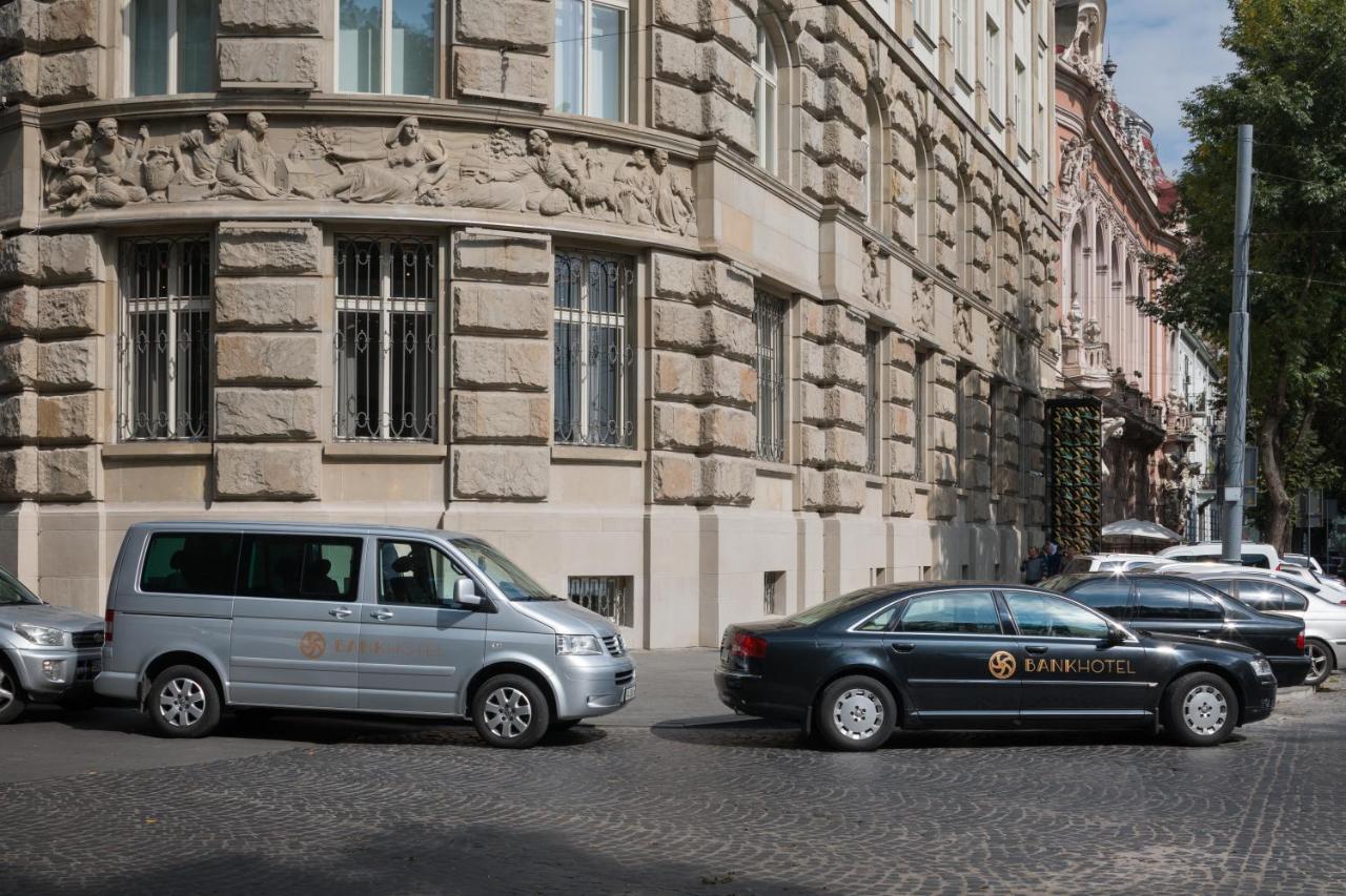 Bankhotel Lviv Exterior photo